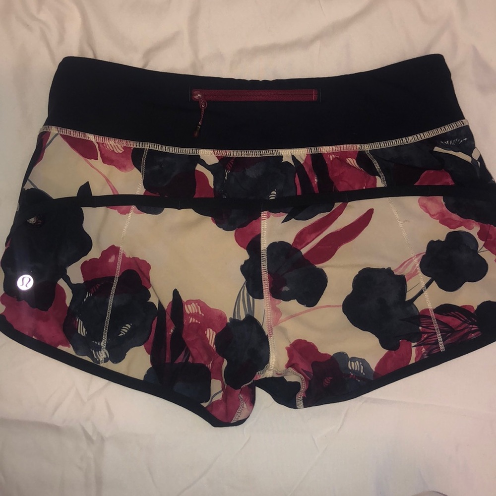 Lululemon Speed Up Short - Picture 2 of 2